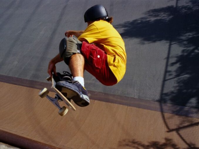 Skaterhelm kaufen – Hilfreiches und Nützliches