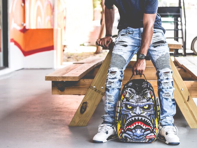 Herren Jeans Trends: Was ist angesagt und was kommt?